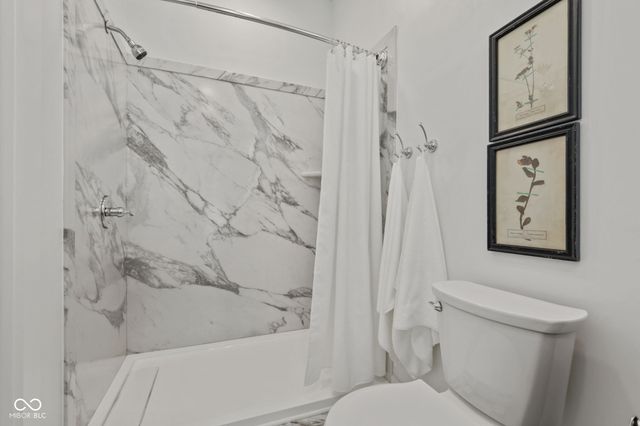 218 Walnut Street, Greenfield, IN 46140