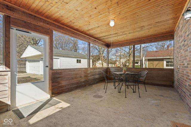 218 Walnut Street, Greenfield, IN 46140