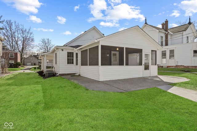 218 Walnut Street, Greenfield, IN 46140