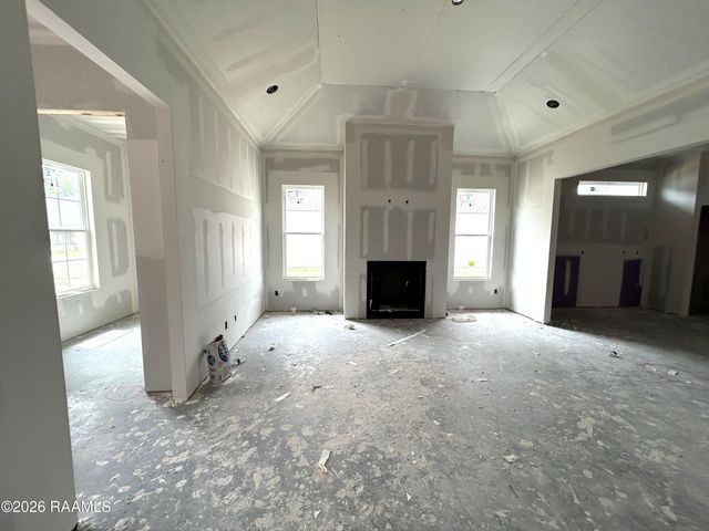 101 Central Village Way, Youngsville, LA 70592