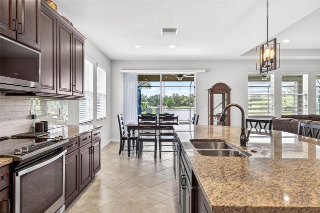 7109 BAY LAUREL, Wesley Chapel, FL 33545