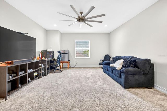 7109 BAY LAUREL, Wesley Chapel, FL 33545