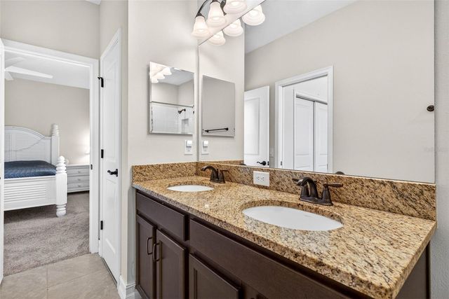 7109 BAY LAUREL, Wesley Chapel, FL 33545