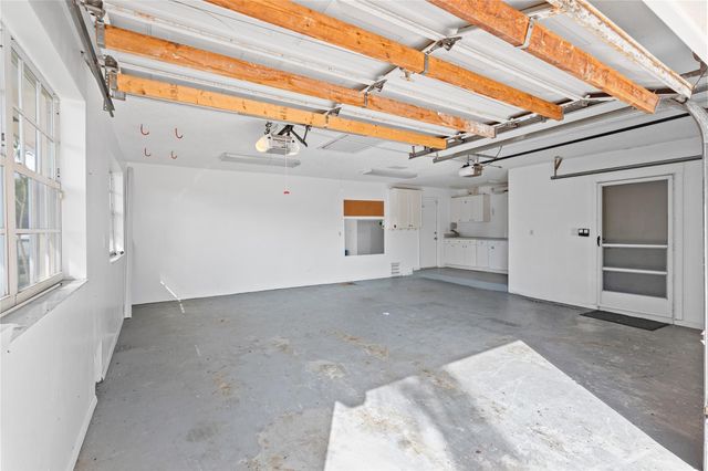 2671 NE 22nd Court, Pompano Beach, FL 33062