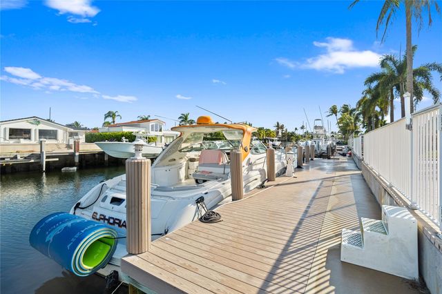 2671 NE 22nd Court, Pompano Beach, FL 33062