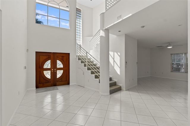 2671 NE 22nd Court, Pompano Beach, FL 33062