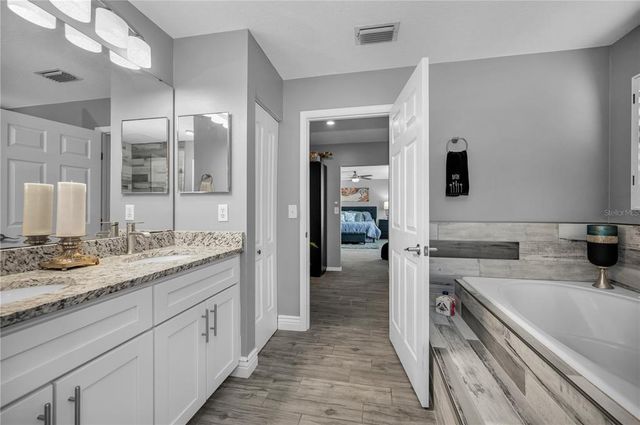 5807 CAY COVE COURT, Tampa, FL 33615
