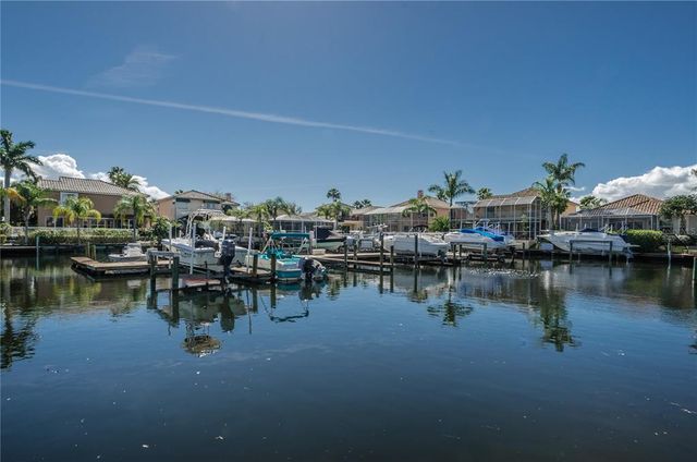 5807 CAY COVE COURT, Tampa, FL 33615
