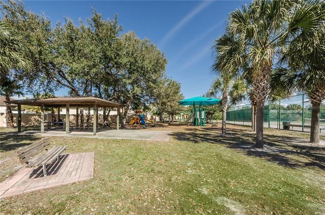 5807 CAY COVE COURT, Tampa, FL 33615