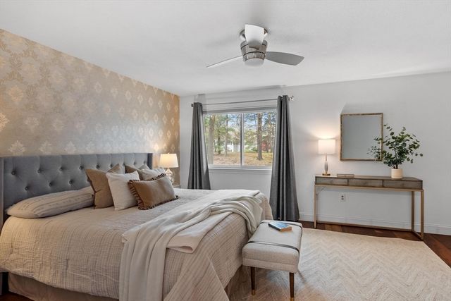 2 Beal's Cove Road F, Hingham, MA 02043