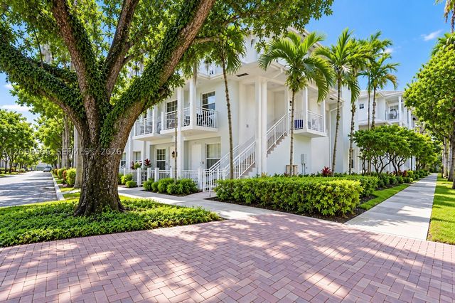 341 SW 13th Ter 341, Fort Lauderdale, FL 33312