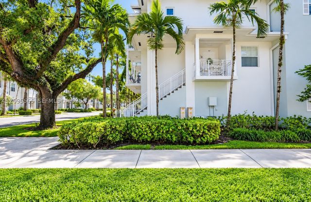341 SW 13th Ter 341, Fort Lauderdale, FL 33312
