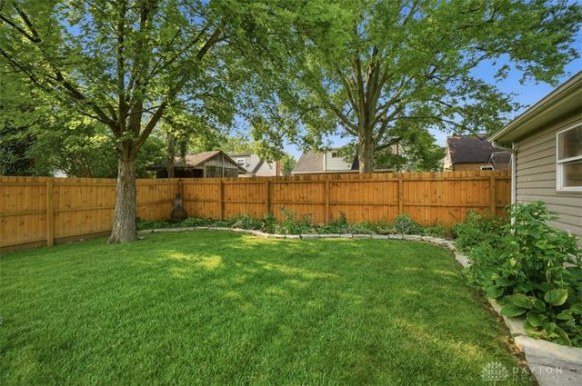 7903 Buckeye Cres, Madeira, OH 45243
