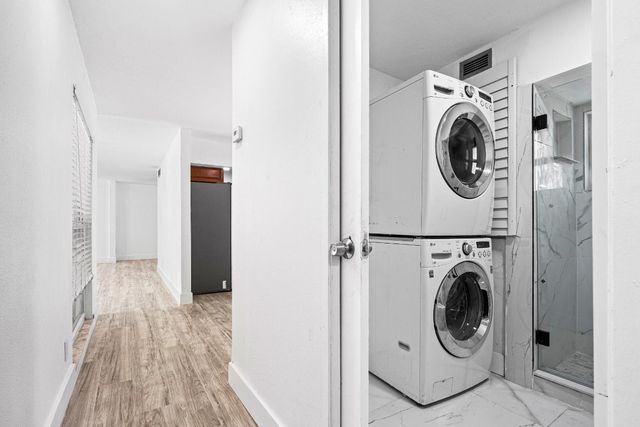 7007 NW 64th Street, Tamarac, FL 33321