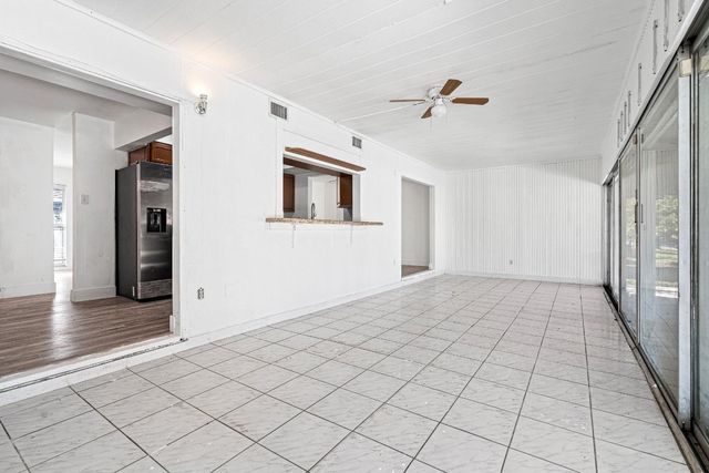 7007 NW 64th Street, Tamarac, FL 33321