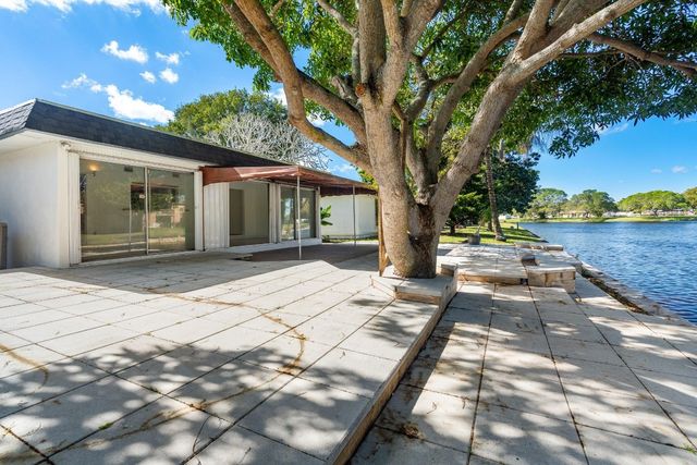 7007 NW 64th Street, Tamarac, FL 33321