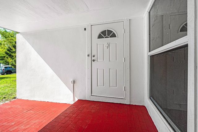 7007 NW 64th Street, Tamarac, FL 33321