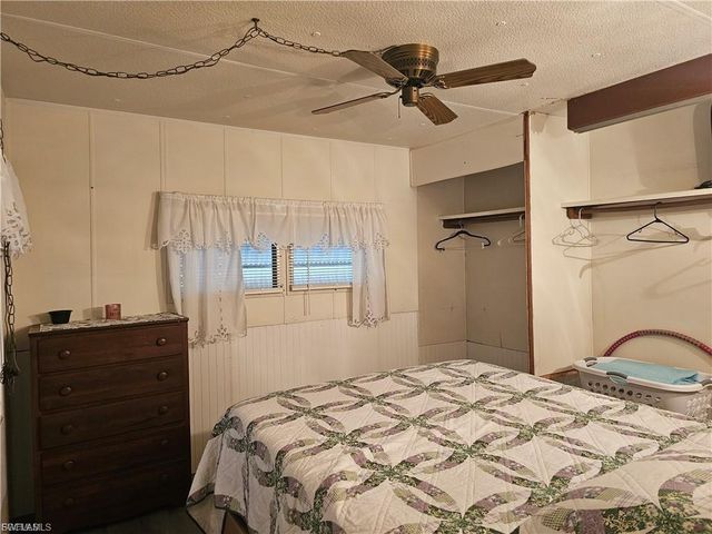 3834 Unique CIR, Fort Myers, FL 33908