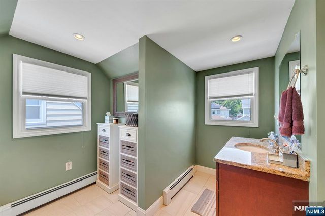 59 Mitchell Avenue, Totowa, NJ 07512