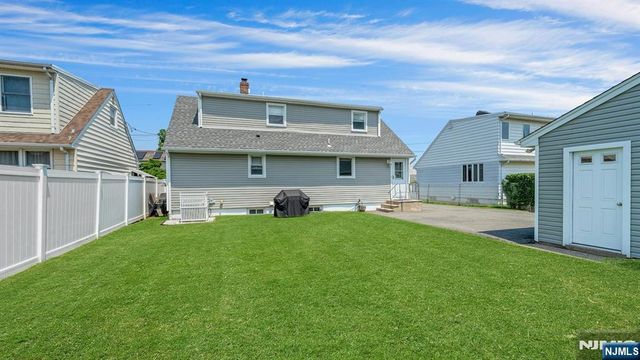 59 Mitchell Avenue, Totowa, NJ 07512