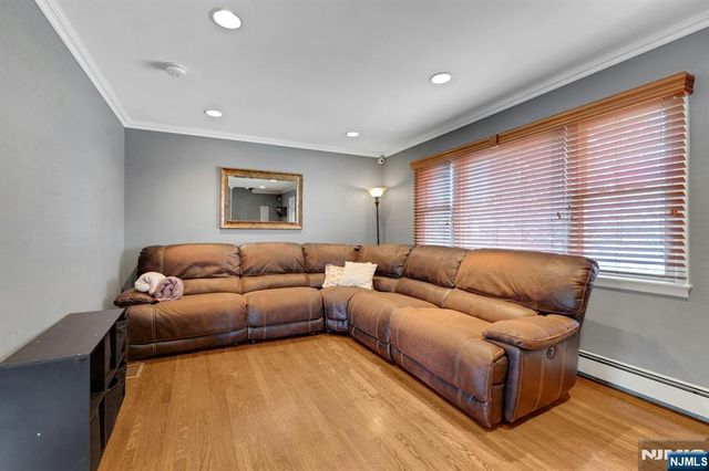 59 Mitchell Avenue, Totowa, NJ 07512