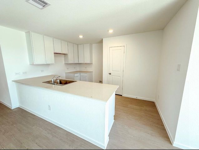 316 Nicholas Road, Wharton, TX 77488