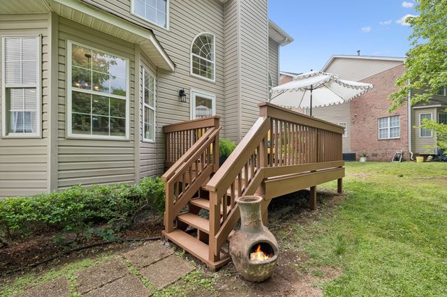 102 Walters Ave, Franklin, TN 37067
