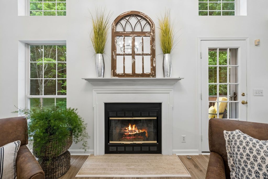 102 Walters Ave, Franklin, TN 37067