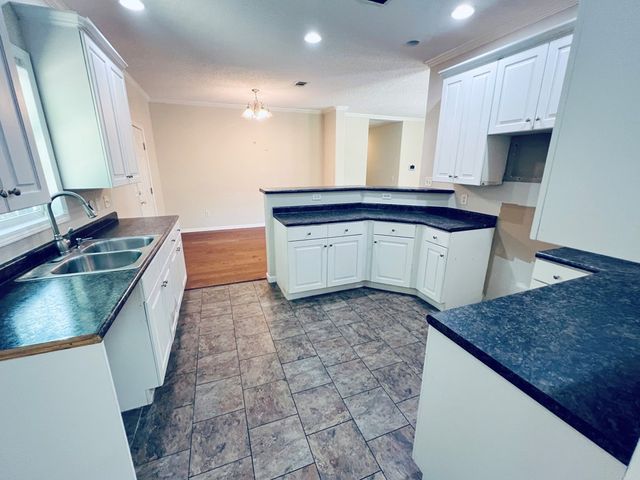 157 Lee Road 0197, Phenix City, AL 36870