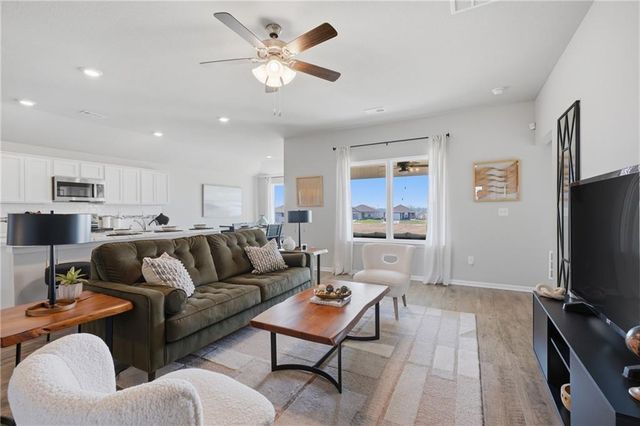 613 W Fountain Street, Gardner, KS 66030