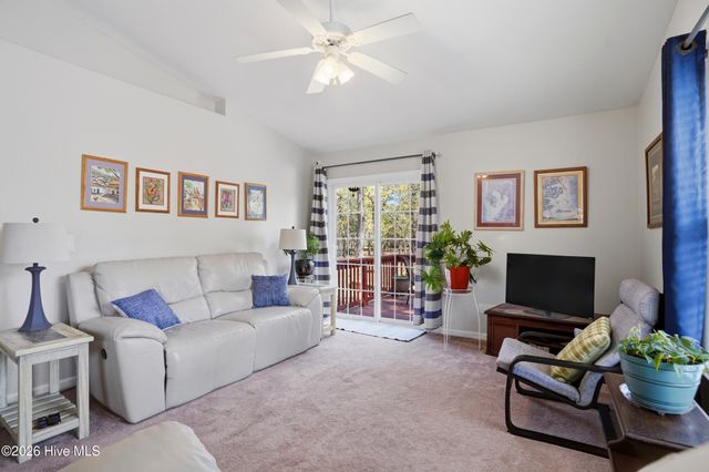 6235 Michelas Bay Lane, Wilmington, NC 28409