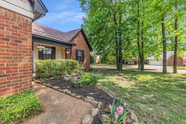 2526 JEFFRIES CV, Memphis, TN 38133