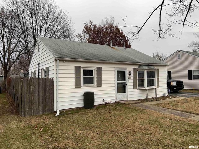 2317 W HUDSON Street, Peoria, IL 61604