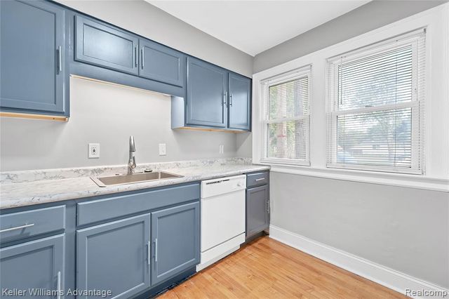 1524 Cicotte Avenue, Lincoln Park, MI 48146