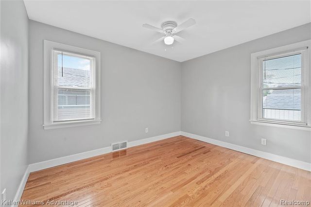 1524 Cicotte Avenue, Lincoln Park, MI 48146