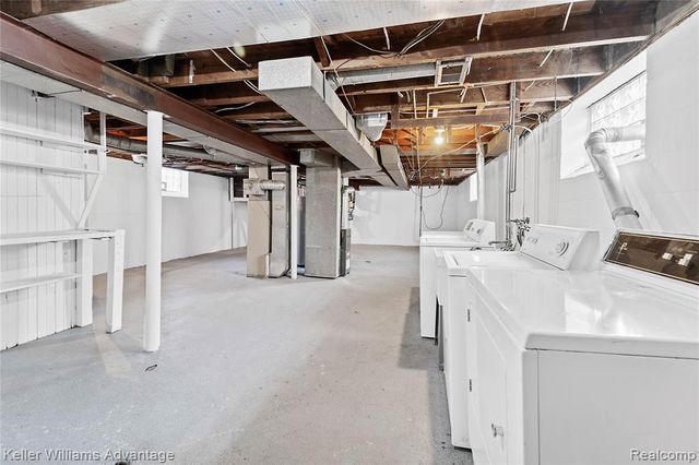 1524 Cicotte Avenue, Lincoln Park, MI 48146