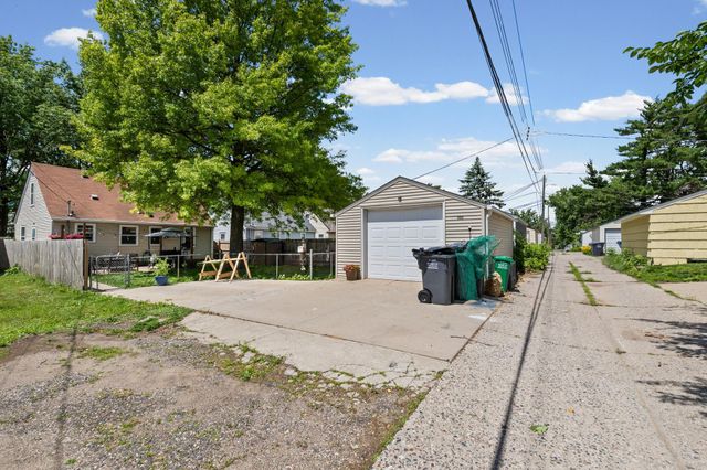 5849 44th Avenue S, Minneapolis, MN 55417