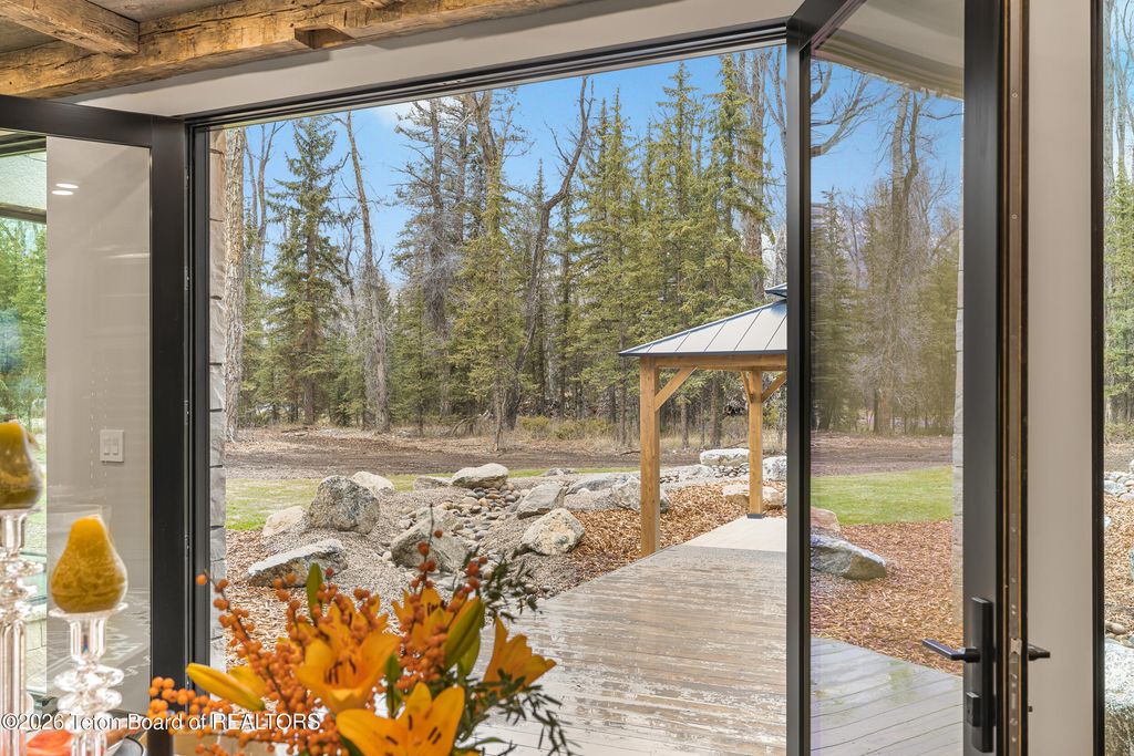 8910 PORTER LOOP, Jackson, WY 83001 photo 23