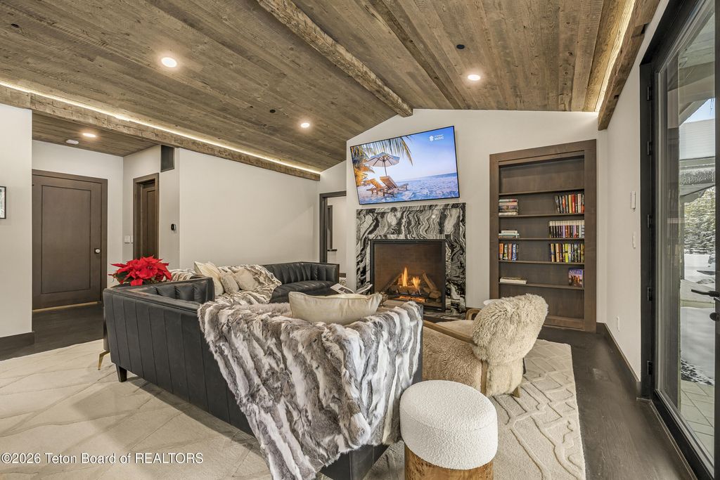 8910 PORTER LOOP, Jackson, WY 83001 photo 31