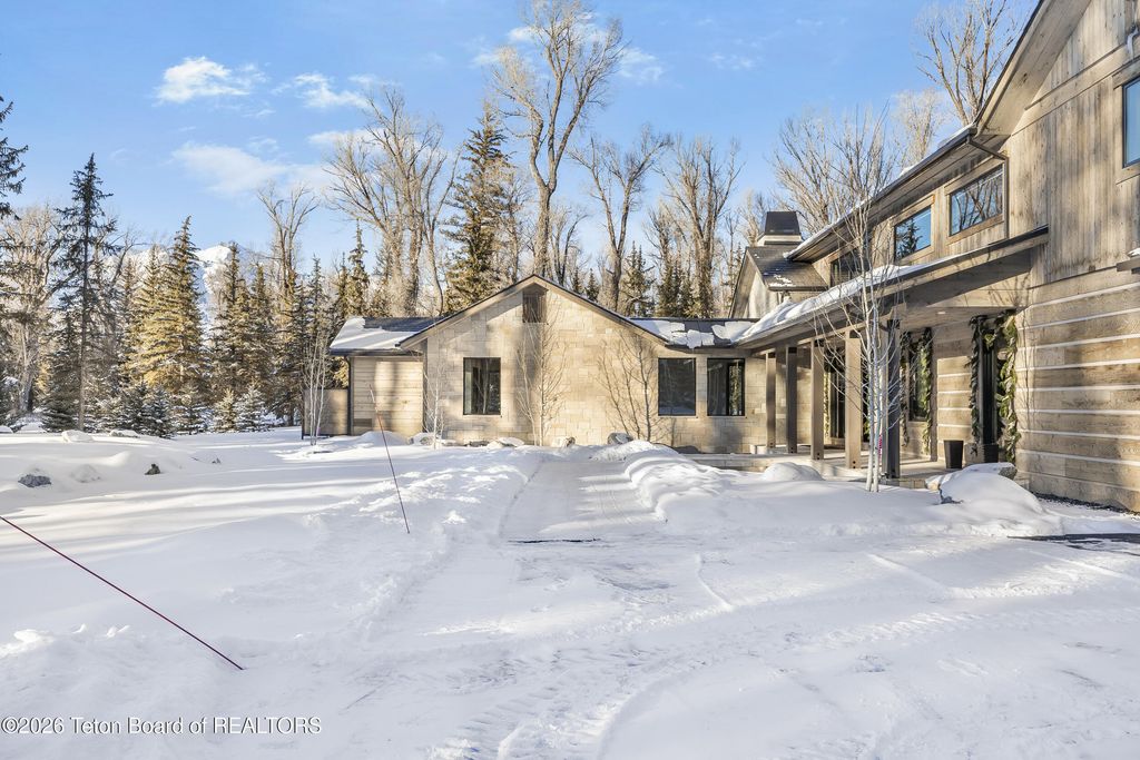 8910 PORTER LOOP, Jackson, WY 83001 photo 6