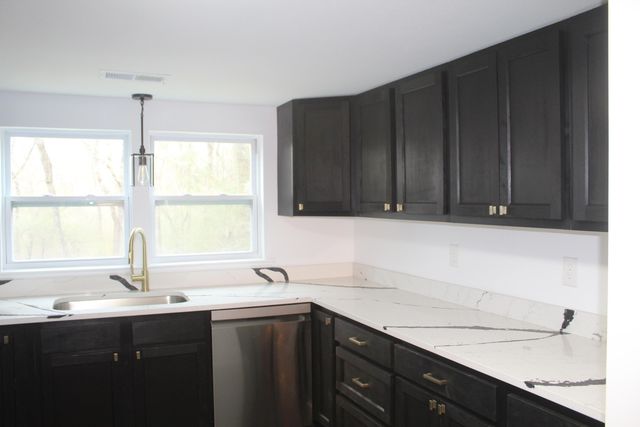 595 Kemp Road, Lafayette, GA 30728