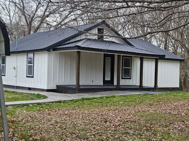 595 Kemp Road, Lafayette, GA 30728