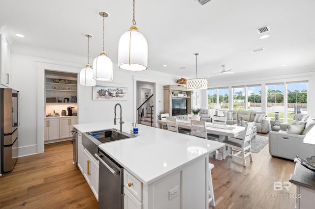 902 Inlet Circle, Gulf Shores, AL 36542