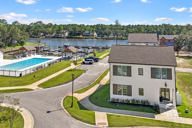 902 Inlet Circle, Gulf Shores, AL 36542