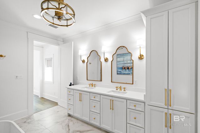 902 Inlet Circle, Gulf Shores, AL 36542