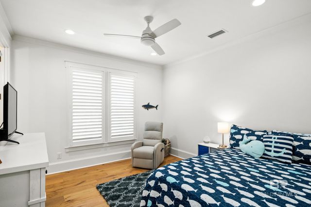 902 Inlet Circle, Gulf Shores, AL 36542