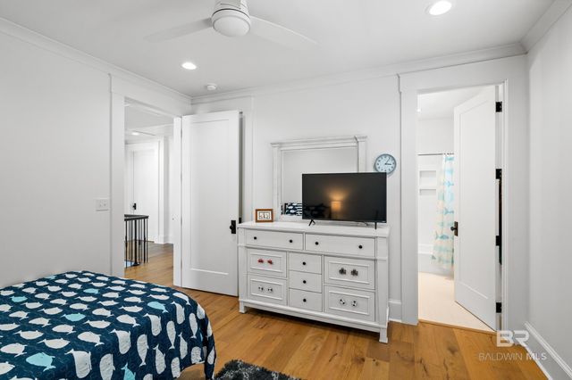 902 Inlet Circle, Gulf Shores, AL 36542