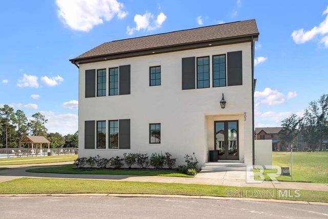 902 Inlet Circle, Gulf Shores, AL 36542