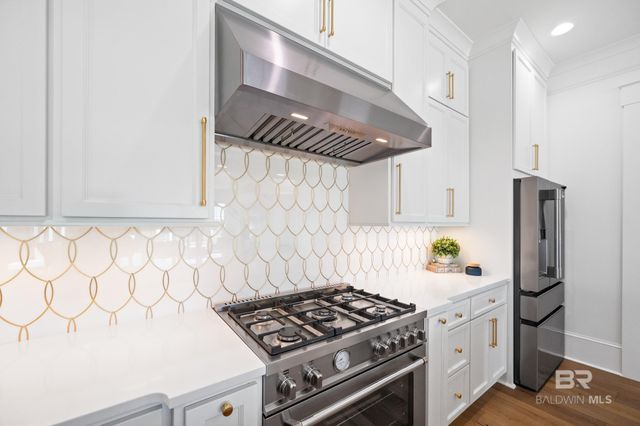 902 Inlet Circle, Gulf Shores, AL 36542