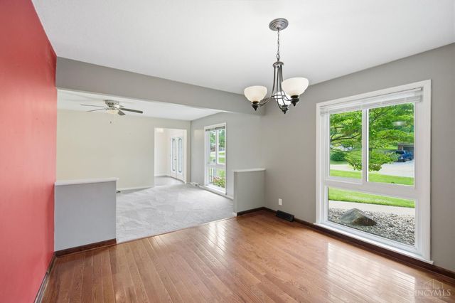 7694 Kennesaw Drive, West Chester, OH 45069